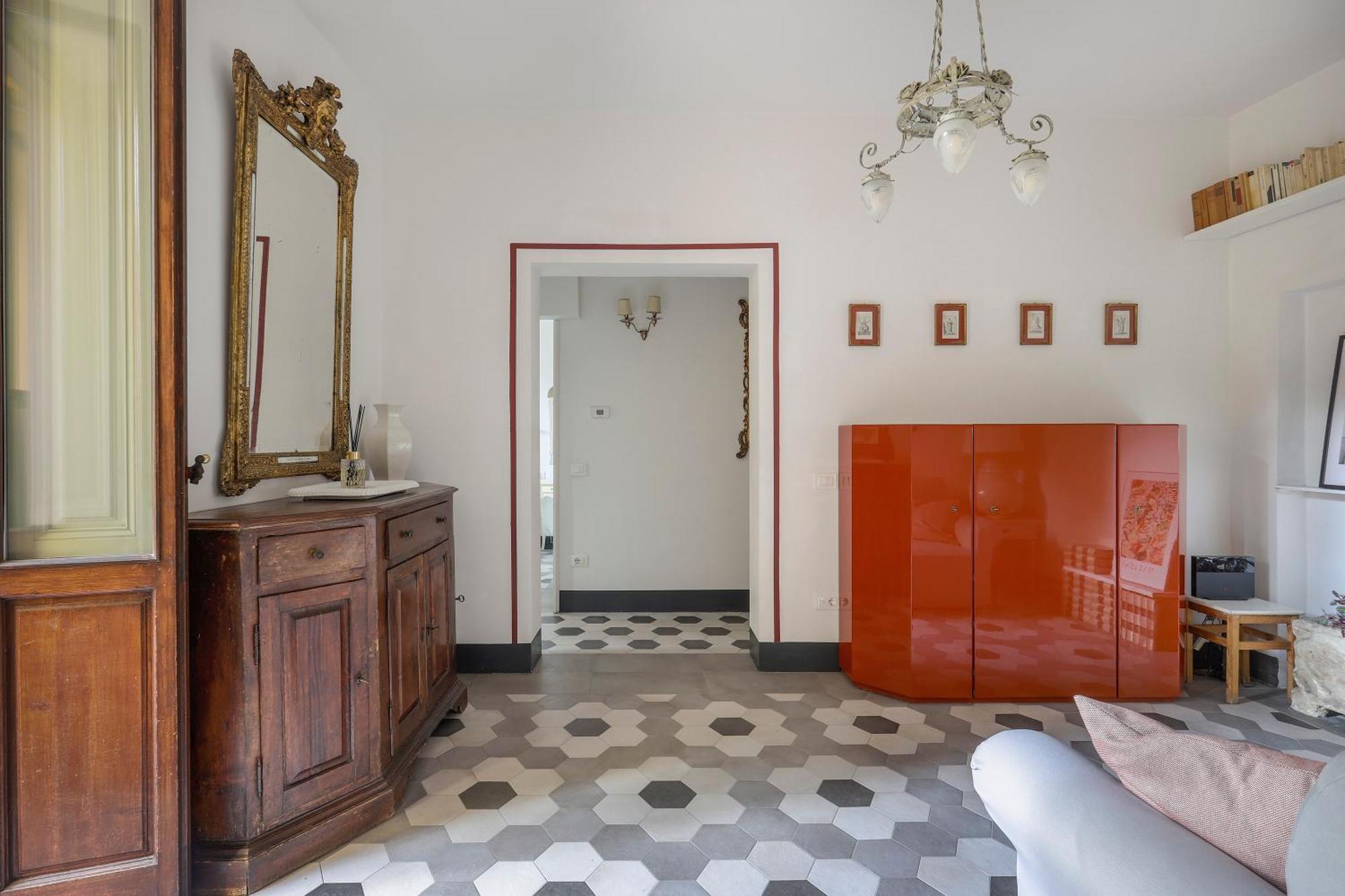 One-Bedroom Apartment With Patio Florence Exterior photo