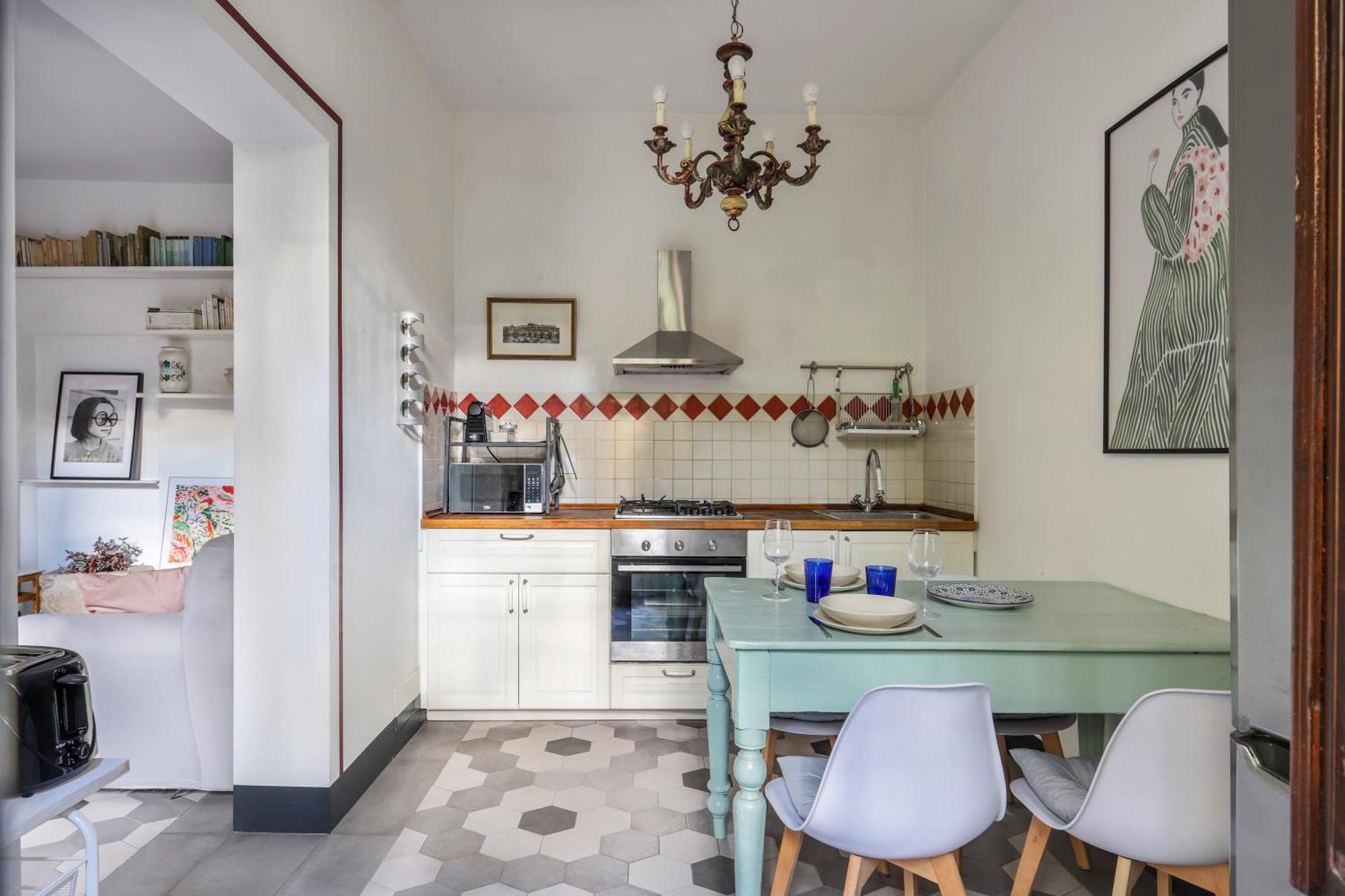 One-Bedroom Apartment With Patio Florence Exterior photo