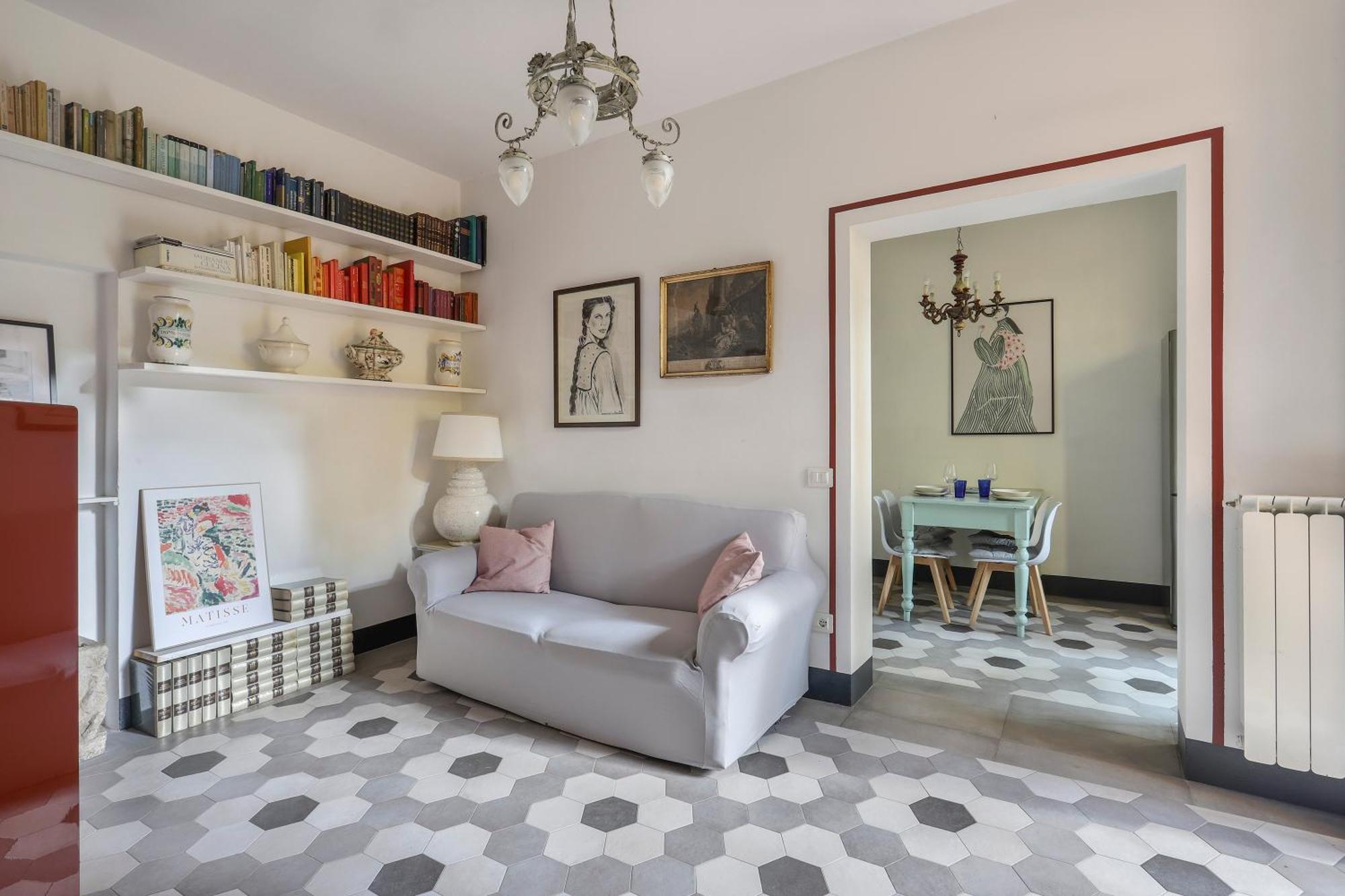 One-Bedroom Apartment With Patio Florence Exterior photo